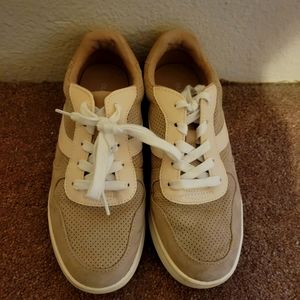 Size 7 Old Navy Sneakers